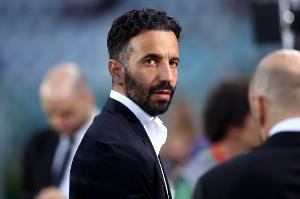 0-2！米兰欧联杯轮换引争议，数据揭示失利真相